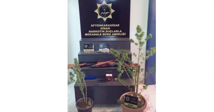 4 İLÇEDE UYUŞTURUCU OPERASYONU: 8 KİŞİ GÖZALTINA ALINDI