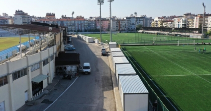 ADNAN MENDERES STADYUMU'NA KONTEYNERLER YERLEŞTİRİLDİ