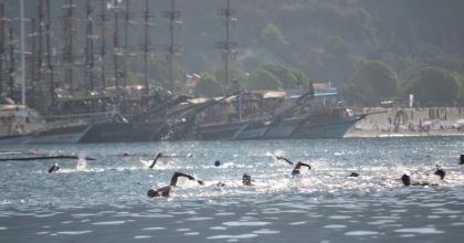 AÇIK SU YÜZME YARIŞI BAŞLADI