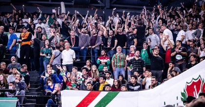 P. KARŞIYAKA'NIN KONUĞU FENERBAHÇE