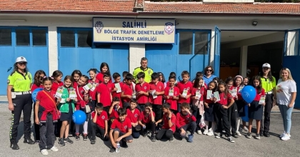 BÖLGE TRAFİK AMİRLİĞİ ÖĞRENCİLERİ AĞIRLADI