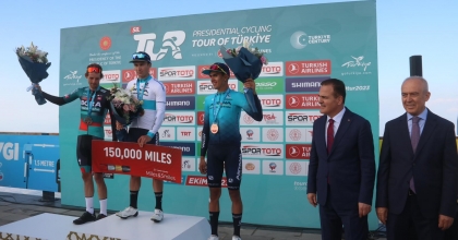 BİSİKLET TURUNUN FETHİYE-BABADAĞ ETABI GEÇİLDİ