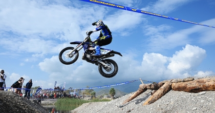 ENDUROCULAR HÜNERLERİNİ SERGİLEDİ