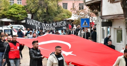 FİLİSTİN İÇİN YÜRÜDÜLER