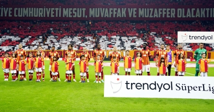 DERBİDE FİLİSTİN İÇİN SAYGI DURUŞU