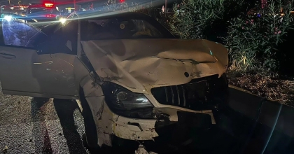 TİCARİ TAKSİ VE OTOMOBİL ÇARPIŞTUI: 1'İ AĞIR 5 YARALI