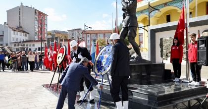 KÜTAHYA'DA 100. YIL ETKİNLİKLERİ SÜRÜYOR