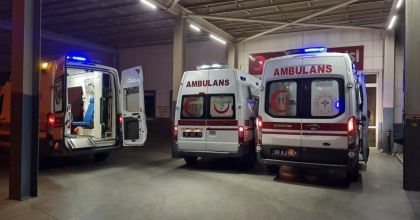 DÜĞÜNDE KAVGA: 1 ÖLÜ, 2 YARALI