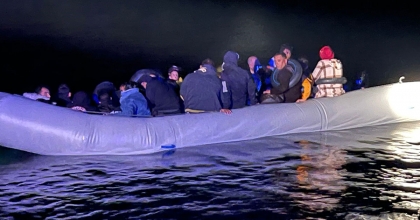 AYDIN’DA 37 DÜZENSİZ GÖÇMEN KURTARILDI, 41’İ YAKALANDI