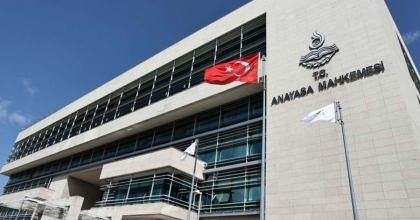 AYM, CUMHURBAŞKANI’NA YETKİ VEREN MADDEYİ İPTAL ETTİ