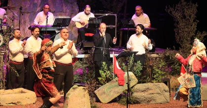 BELEDİYE PERSONELİNDEN TİYATRO OYUNU