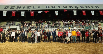 GELENEKSEL SPOR OYUNLARI İLGİ ÇEKTİ