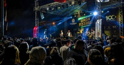 GENÇLİK FESTİVALİ BAŞLADI