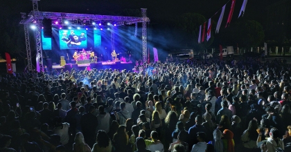 GENÇLİK FESTİVALİ’NE MUHTEŞEM FİNAL