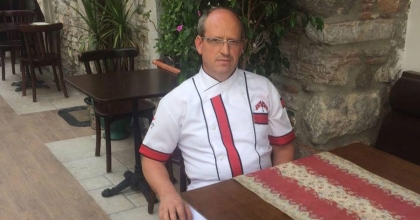 HİSARCIK’TA DEVRİLEN TRAKTÖRÜN ALTINDA KALAN SÜRÜCÜ HAYATINI KAYBETTİ