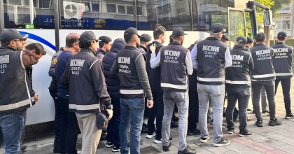 İZMİR'DEKİ FETÖ’YE KISKAÇ OPERASYONUNDA 28 TUTUKLAMA