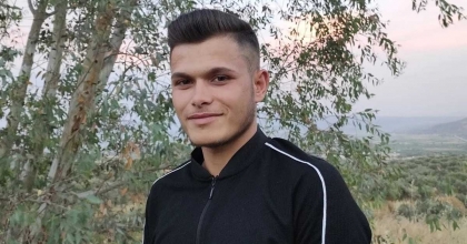 KAZADA AĞIR YARALANAN GENÇ HASTANEDE HAYATINI KAYBETTİ  