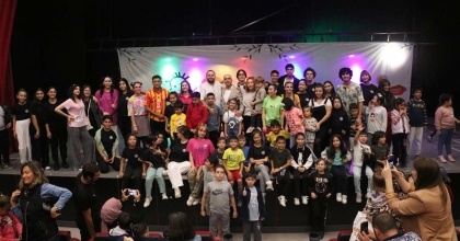 KENDİLERİ YAZDI KENDİLERİ OYNADI