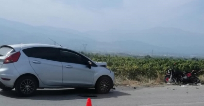MANİSA'DA MOTOSİKLET İLE OTOMOBİL ÇARPIŞTI: 1 ÖLÜ  