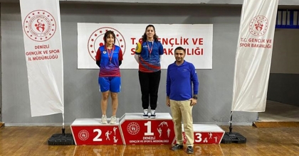 OKÇULUK MÜSABAKALARINDA DERECEYE GİREN SPORCULARA ÖDÜLLERİ VERİLDİ