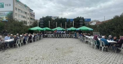 SALİHLİLİ ŞEHİTLER DUALARLA ANILDI 