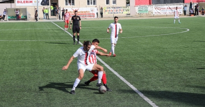 SARAYKÖYSPOR ŞÖLENE DÖNÜŞEN MAÇTA 2-1 KAZANDI