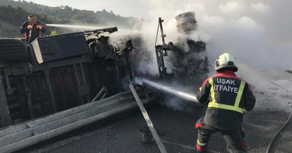 UŞAK’TA YANAN TIRIN SÜRÜCÜSÜ VİYADÜKTEN DÜŞEREK HAYATINI KAYBETTİ  