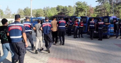 ZEHİR TACİRLERİNE OPERASYON, 20 TUTUKLAMA