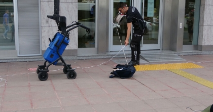 FÜNYE İLE PATLATILAN ŞÜPHELİ ÇANTADAN KIYAFET ÇIKTI