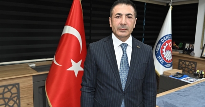 ONU ARIYOR VE ANIYORUZ