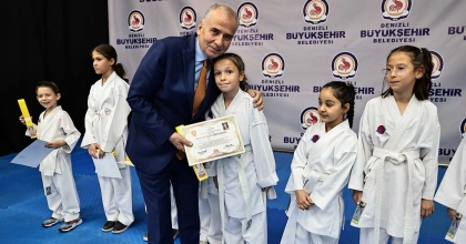 77 KARETECİ İÇİN KEMER TÖRENİ