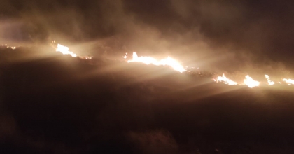 EKİPLERİN HIZLI MÜDAHALESİYLE YANGIN SÖNDÜRÜLDÜ