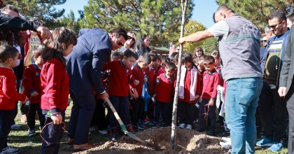 HER MAHALLEYE EN AZ 100 FİDAN DİKİLECEK