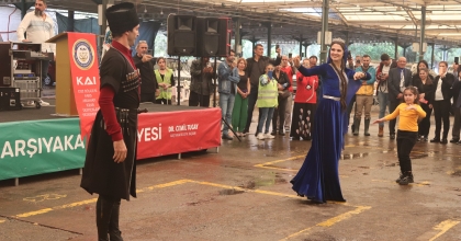 İZMİR'DE KARS, ARDAHAN IĞDIR TANITIM GÜNLERİNE YOĞUN İLGİ