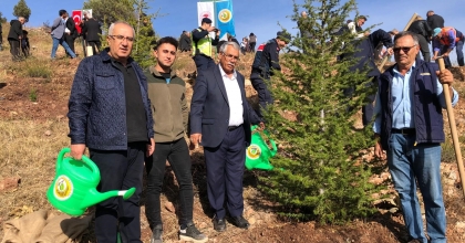 ÇAMELİ TÜRKİYE YÜZYILINA NEFES OLDU