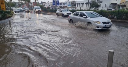 SAĞANAK HAYATI OLUMSUZ ETKİLEDİ