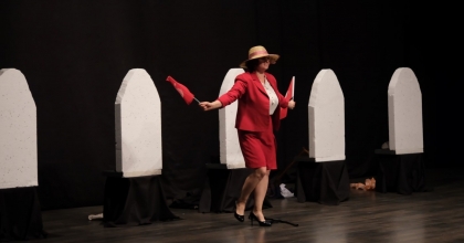 ANADOLU KADINLARI OYUNU İZLEYİCİYLE BULUŞTU