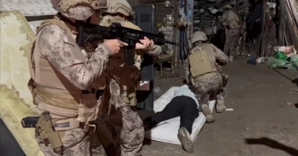 HURDA DEPOSUNA UYUŞTURUCU BASKINI