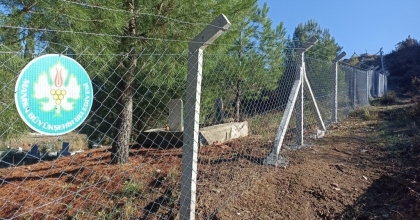 MEZARLIKLARI GÜVEN ALTINDA ALDILAR