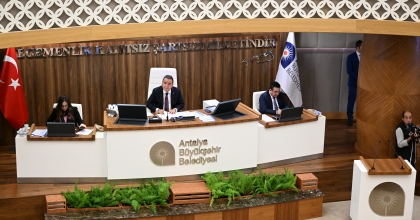 BÜYÜKŞEHİR'İN 2024 BÜTÇESİ 16 MİLYAR TL OLARAK KABUL EDİLDİ