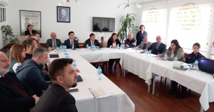 BAĞIMLILIKLA MÜCADELE TOPLANTISI YAPILDI