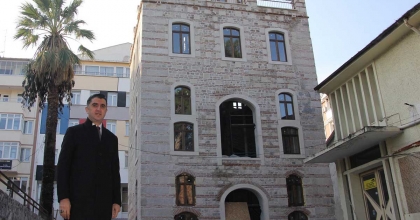 FATİH SULTAN MEHMED’İN MANİSA’YA YADİGARI AYAĞA KALDIRILDI  