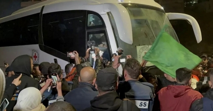 GEÇİCİ ATEŞKESTE İLK REHİNE TAKASI