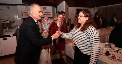 GÖNÜLLÜ ÖĞRETMENLER UNUTULMADI