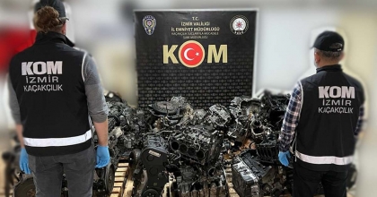 İZMİR’İN 8 İLÇESİNDE KAÇAKÇILIK OPERASYONU  