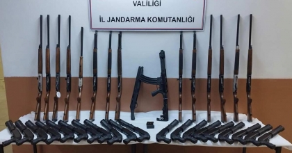 JANDARMA 45 ADET FATURASIZ VE SERİ NUMARASIZ TÜFEK ELE GEÇİRDİ  