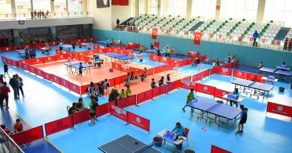 SALİHLİ’DE MASA TENİSİ HEYECANI BAŞLADI  