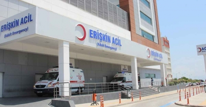 ÜNİVERSİTELİ GENÇ KAZADA HAYATINI KAYBETTİ  