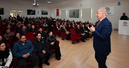 EVDE BAKIM PERSONELİNE İŞ GÜVENLİĞİ EĞİTİMİ