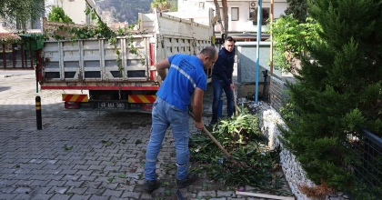  TURUNÇ KÖŞE BUCAK TEMİZLENDİ  